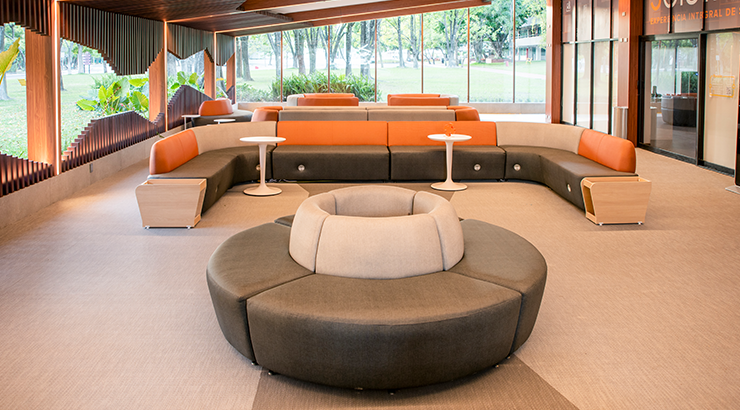 Biblioteca UAG Customer Experience - Proyectos-Versa-UAG-3.webp